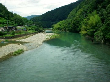 鏡川の写真